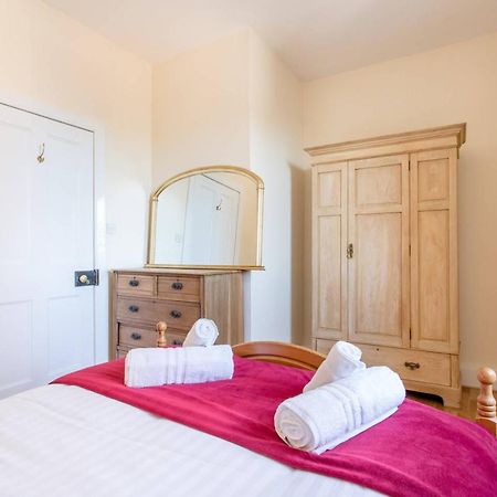 דירות אדינבורו Altido Retro Castle Retreat 2Bed מראה חיצוני תמונה